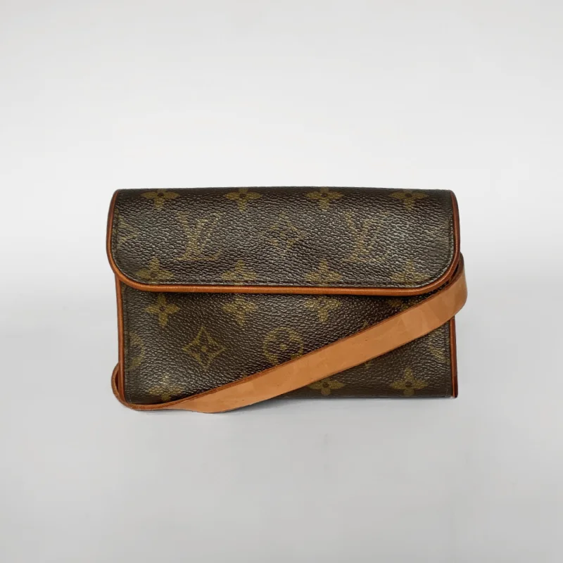 Louis Vuitton Pochette Florentine Monogram Canvas