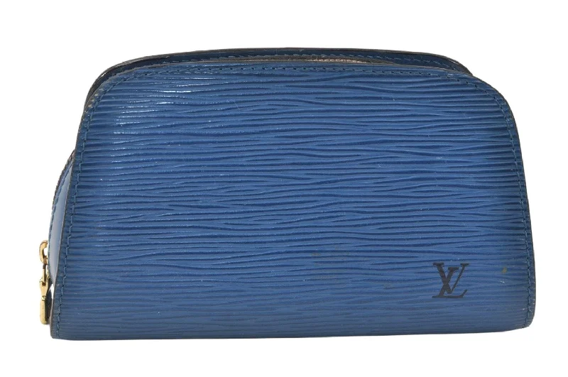 Authentic Louis Vuitton Epi Dauphine Cosmetic Pouch Blue M48445 LV 3924K