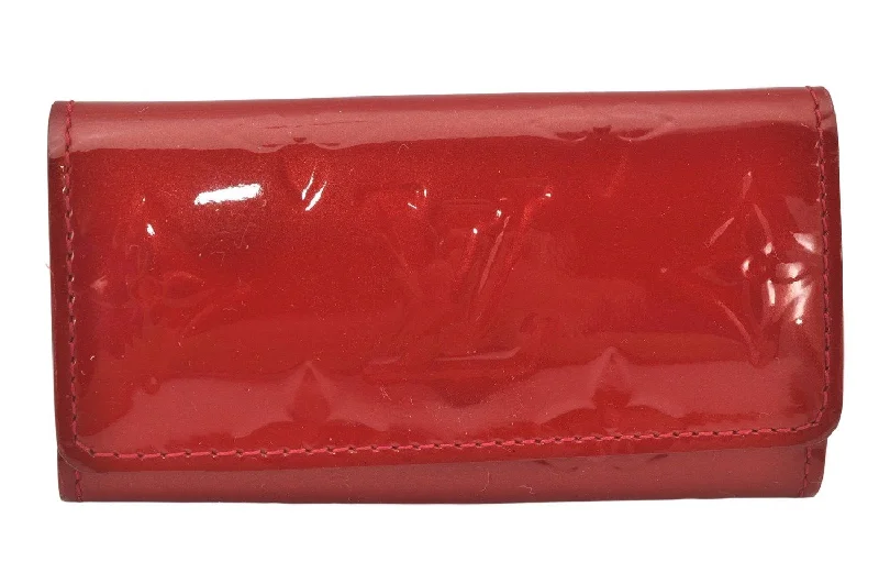 Authentic Louis Vuitton Vernis Multicles 4 Four Hooks Key Case M91976 Red 4036K