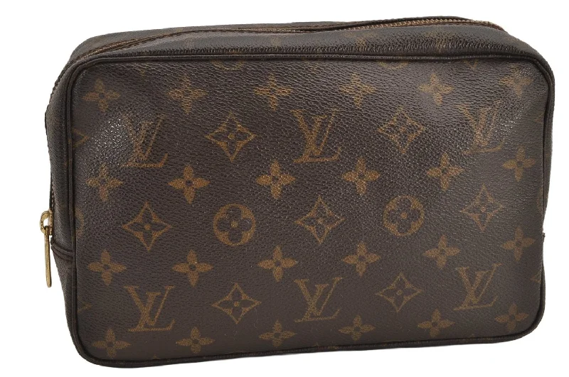 Auth Louis Vuitton Monogram Trousse Toilette 23 Clutch Hand Bag M47524 LV 3310K