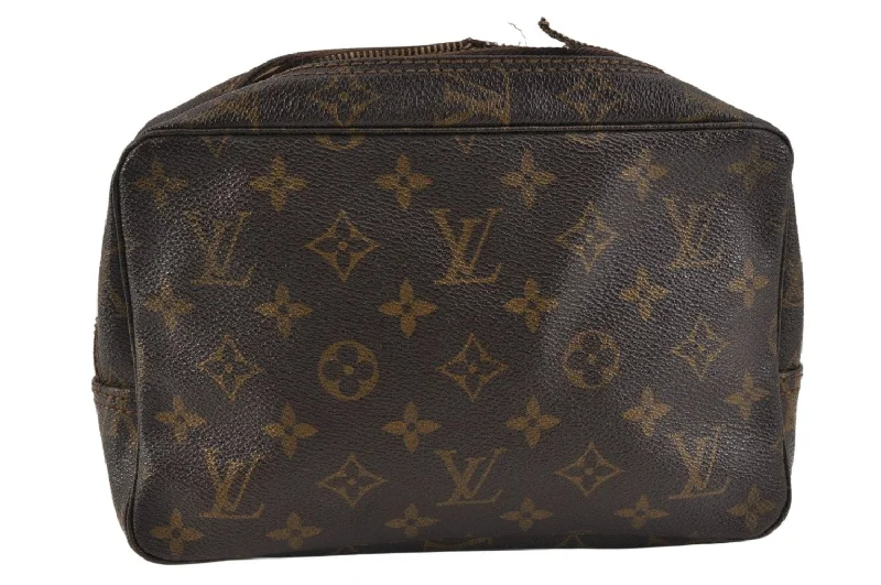 Auth Louis Vuitton Monogram Trousse Toilette 23 Clutch Bag M47524 Junk 3025K