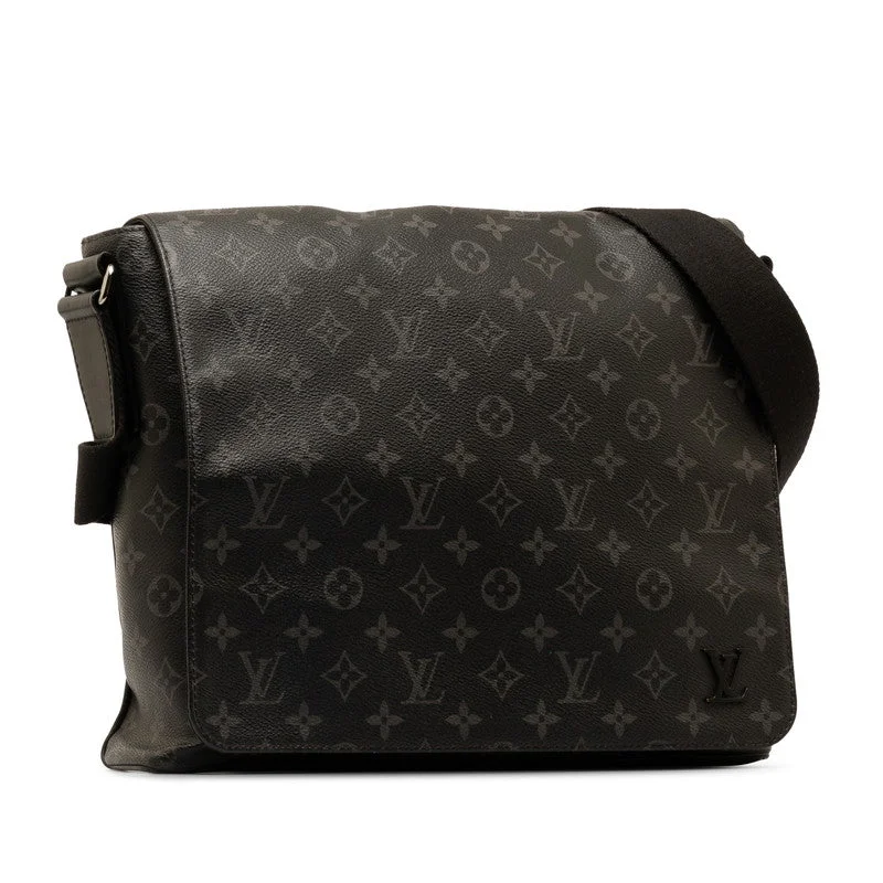 Louis Vuitton Monogram Eclipse District MM NM Shoulder Bag Messenger Bag M44001 Black PVC Leather Men Louis Vuitton